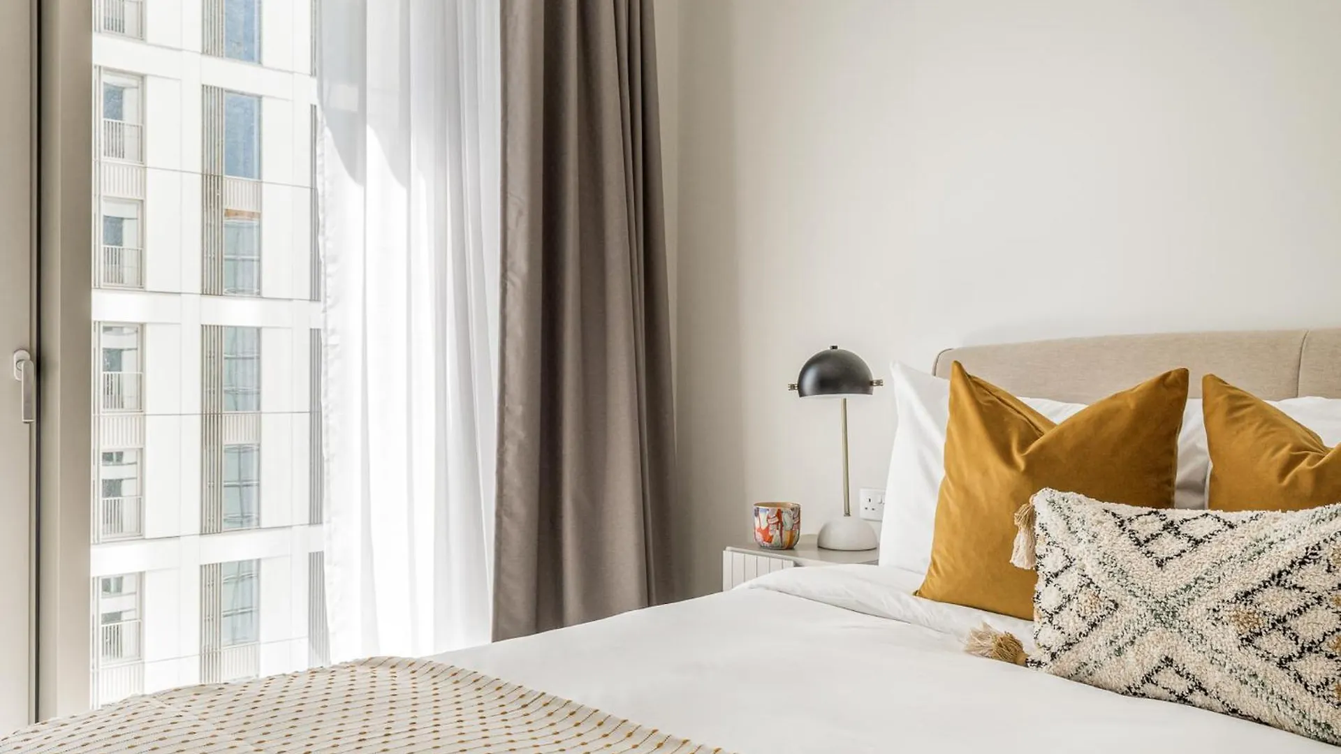 Urban Rest Stratford Apartments London